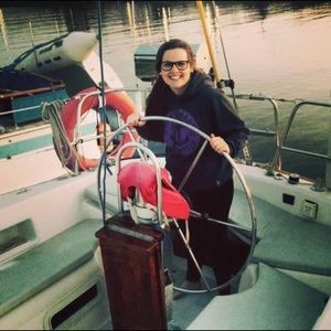 Meet your Posher, Kaylie